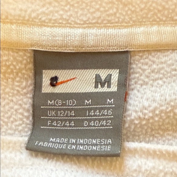 Nike Women's Fleece “LIVESTRONG” Fleece Zip Up Sweater/Jacket - Picture 6 of 12